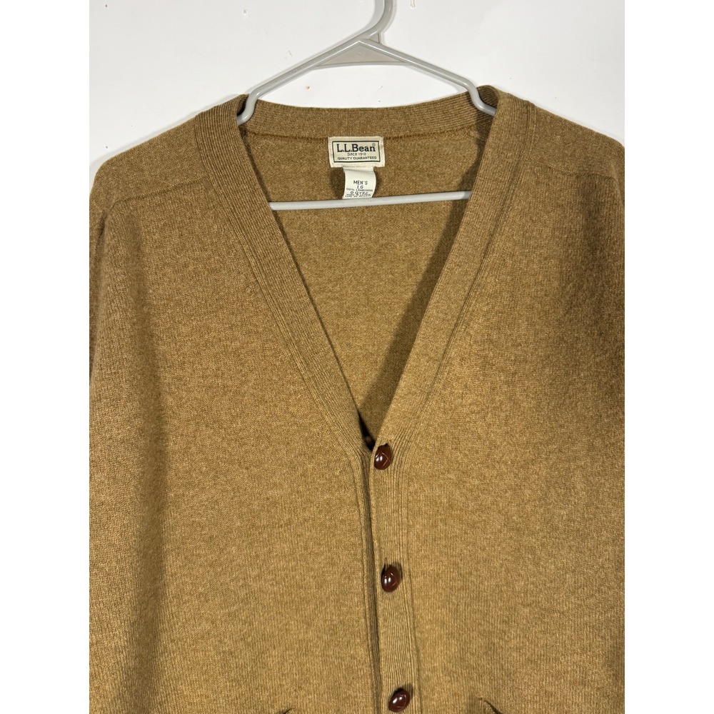 LL Bean Mens Lambswool Cardigan Sweater Camel Tan Button Front Large FLAW